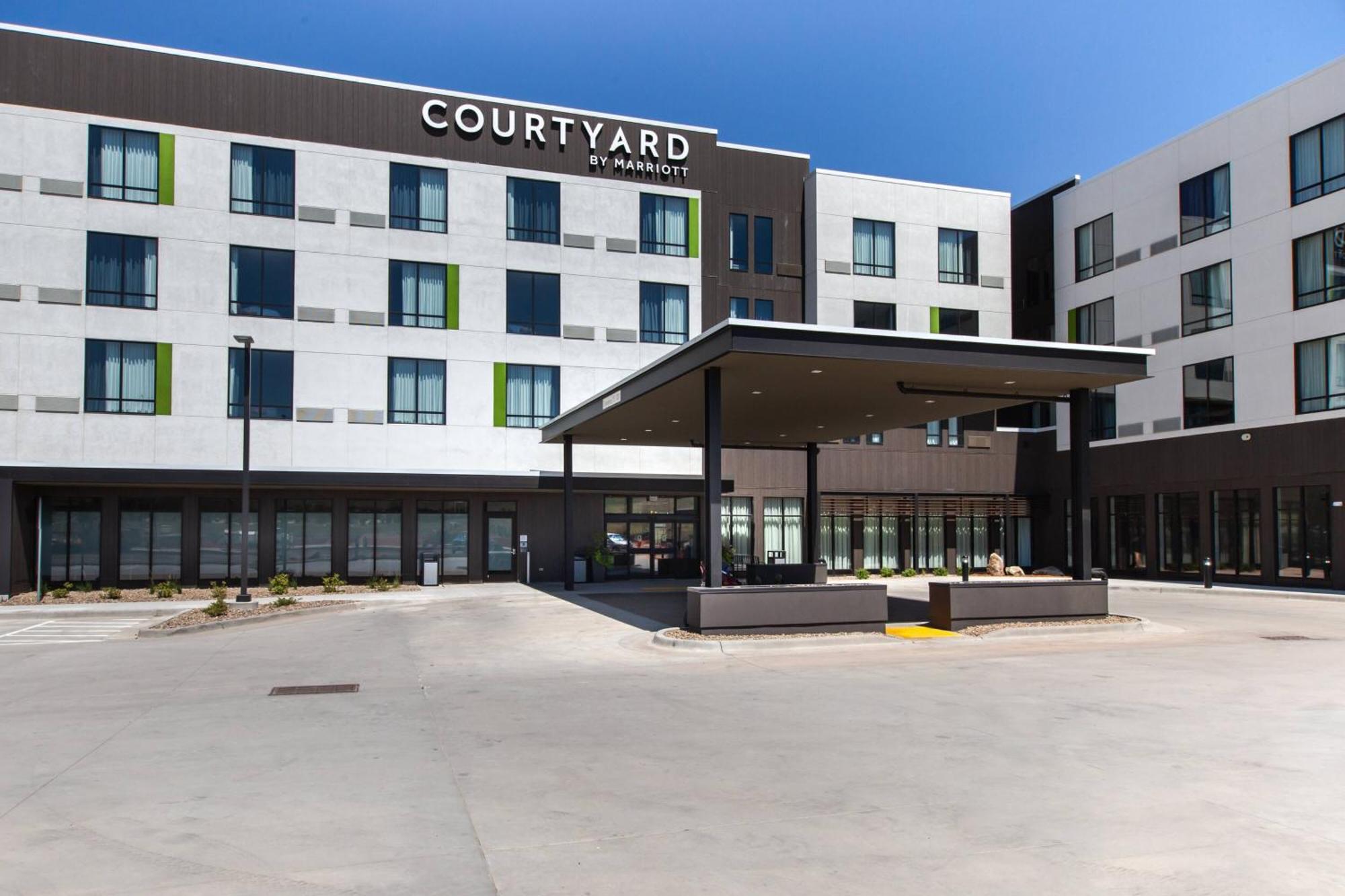 מלון Courtyard By Marriott רפיד סיטי מראה חיצוני תמונה